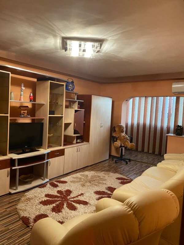 Vând apartament cu 2 camere de 52mp Drobeta Turnu Severin