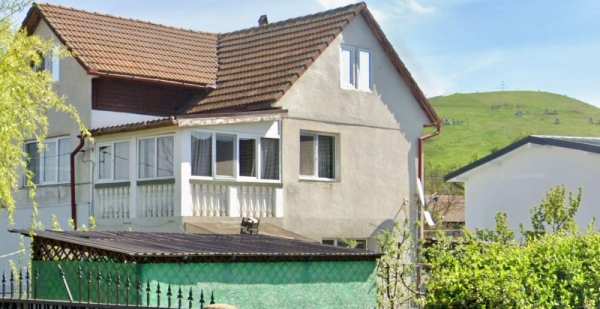 Apartament în satul Gadalin, com Jucu