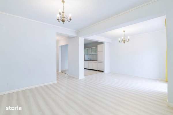 Casa de vanzare in Pipera – Emil Racovita, in Complexul Azur