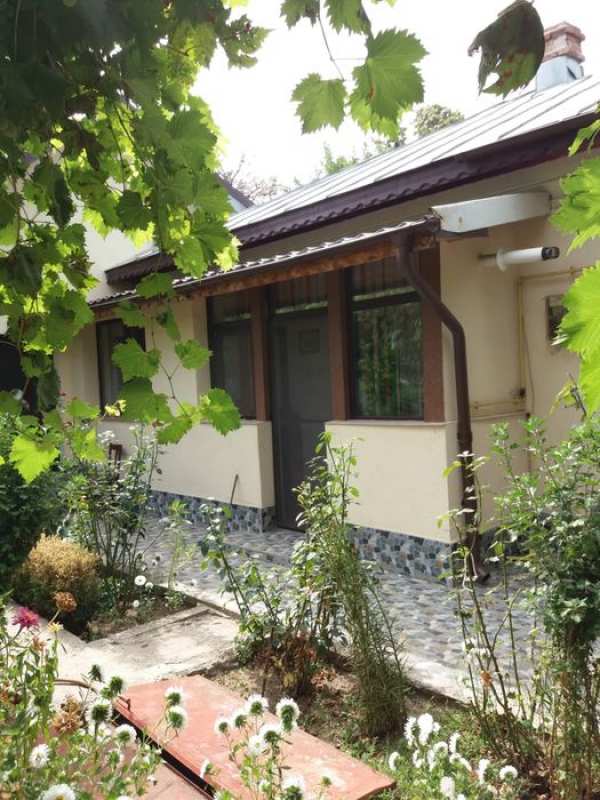 Vand casa Alexandria zona centrala