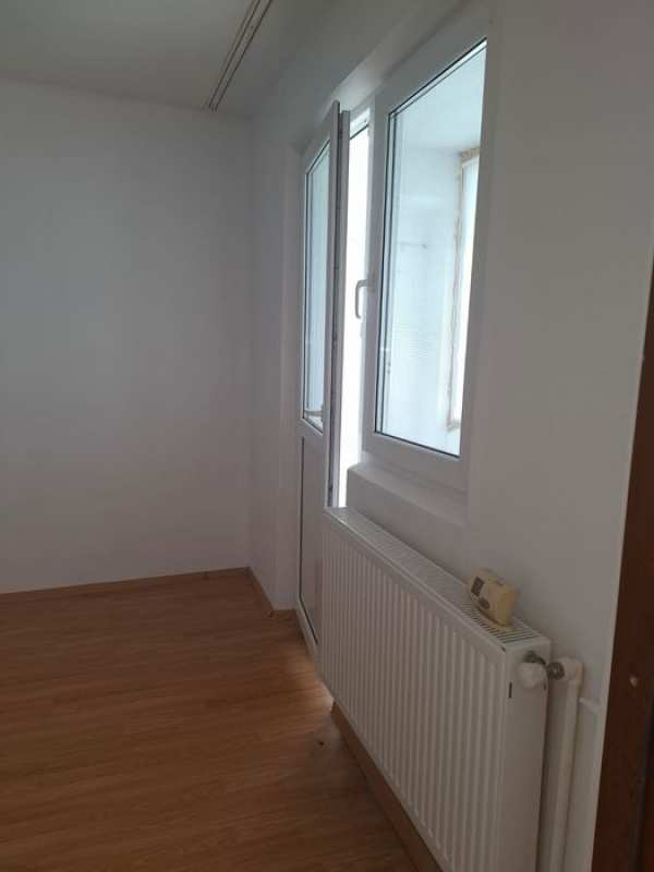 PROPRIETAR Vând apartament 2 camere Alexandria