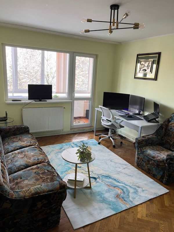 Apartament 2 camere | Etaj 3/4 | Bdul. Saturn 39 | Proprietar