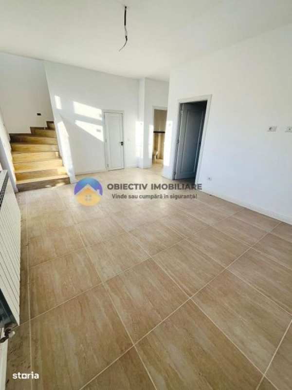 Apartament DUPLEX 3 camere – Zona strazii FERMELOR