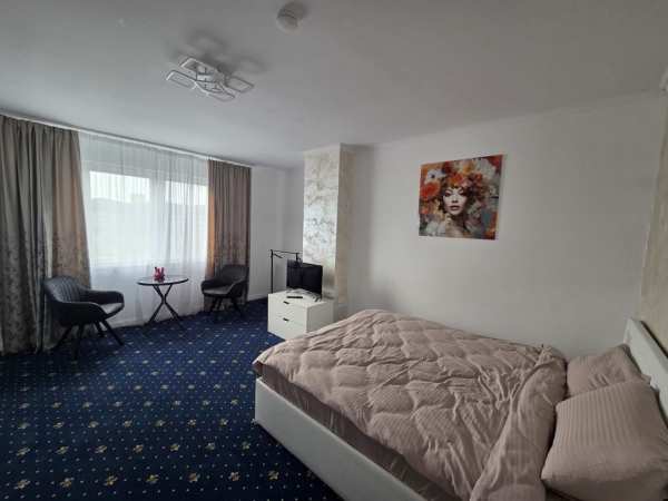 Vand spatiu comercial