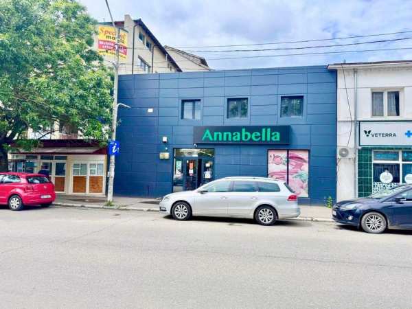 Spatiu comercial de vanzare in Moreni , Dambovita