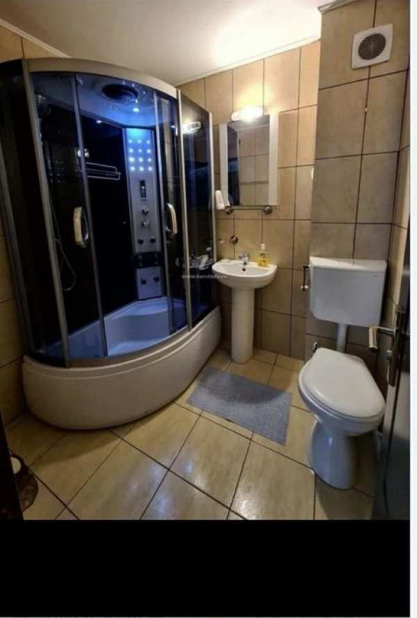 VILA de inchiriat pentru muncitori Mamaia Nord