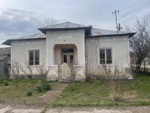 Casa de vanzare