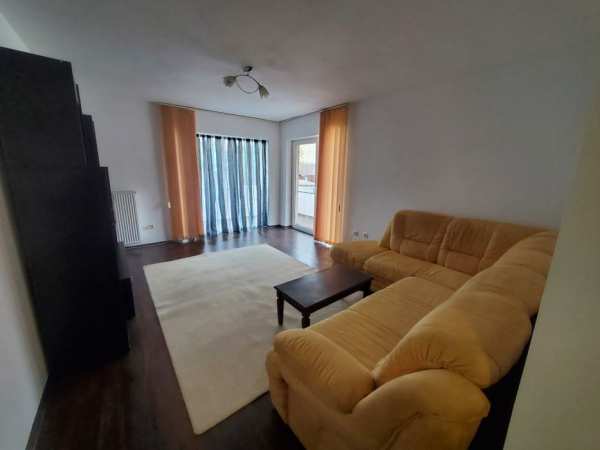 Apartament 1 camera pe str Muzeul Apei