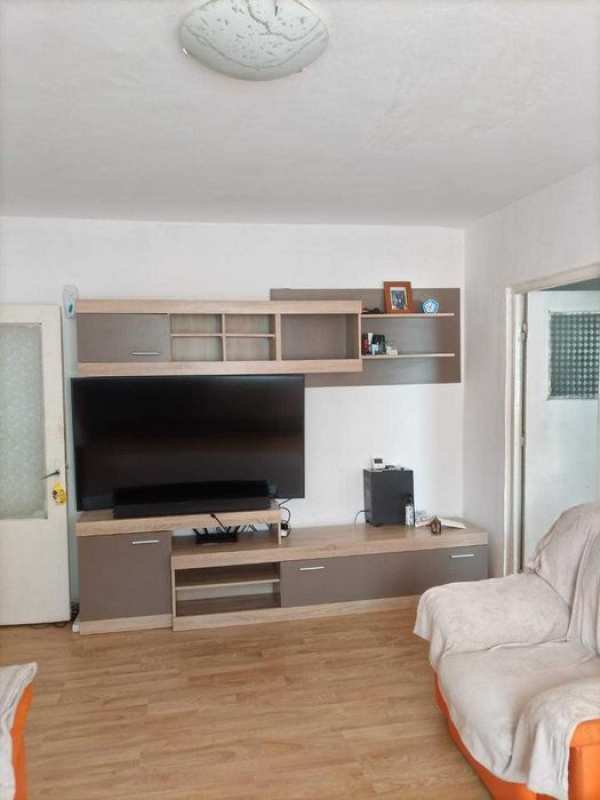 Apartament 3 camere Navodari