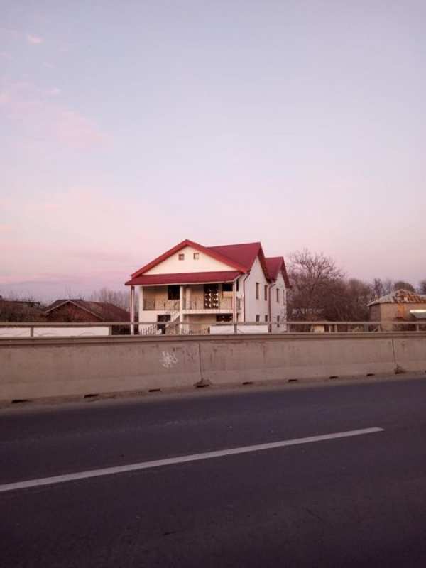 Vila  la sosea dn1 pret redus de la 240k