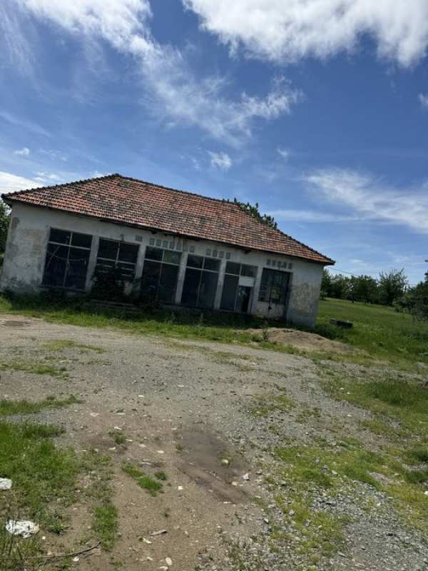 Spatiu Comercial