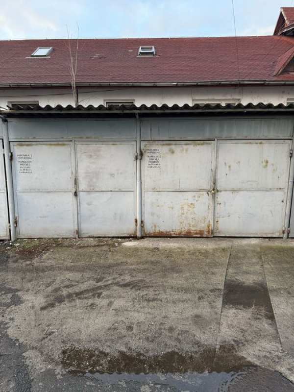 Vand 3 Garaje Lenin Sud