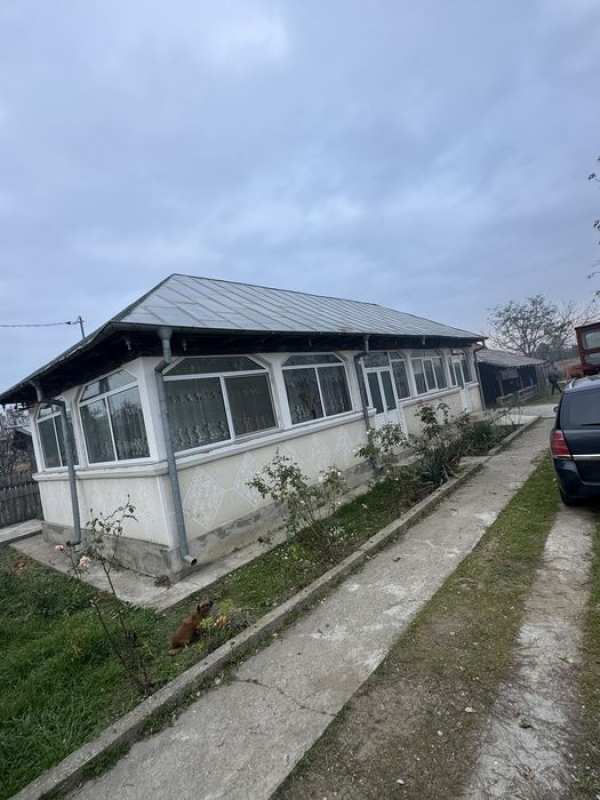 Casa de vanzare in Potlogi jud Dambovita