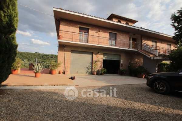 Casa indipendente in residenziale in Strada Provinciale 50 Di San Donnino