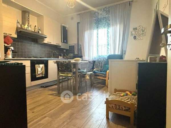 Appartamento in residenziale in Via Pavia 2