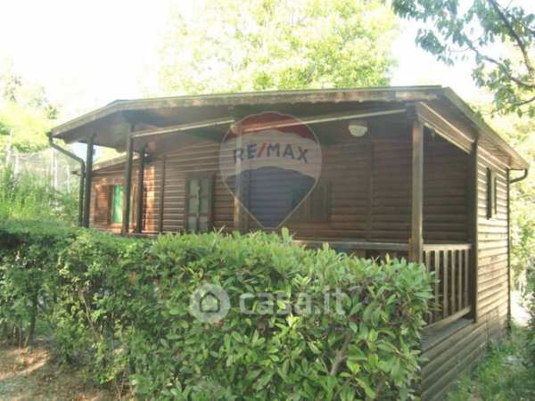 Baita/bungalow/chalet/trullo in residenziale in Viale delle Betulle 22
