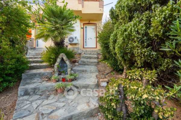 Appartamento in residenziale in Via delle Fontane