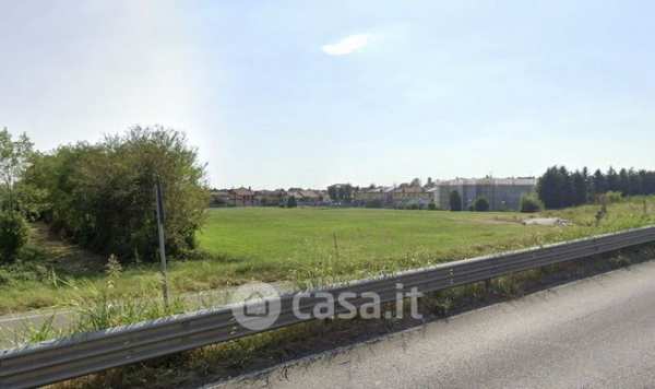 Terreno edificabile in residenziale in Via Italia