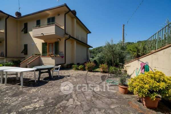 Villetta a schiera in residenziale in Via Ponte Agli Stolli