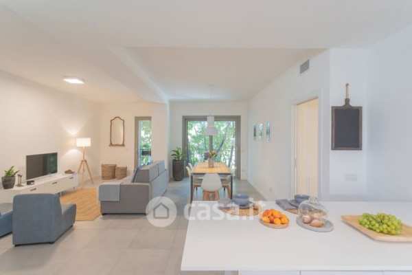 Appartamento in residenziale in Via Aristide Bari 5
