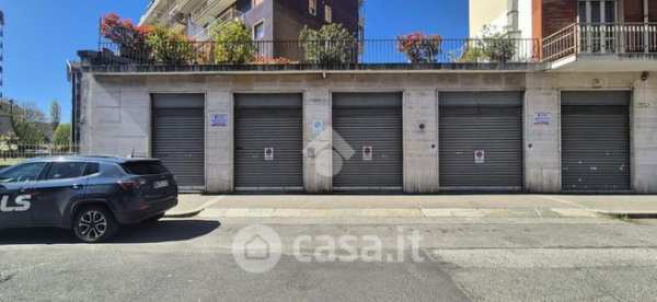 Capannone in commerciale in Piazza Derna 231