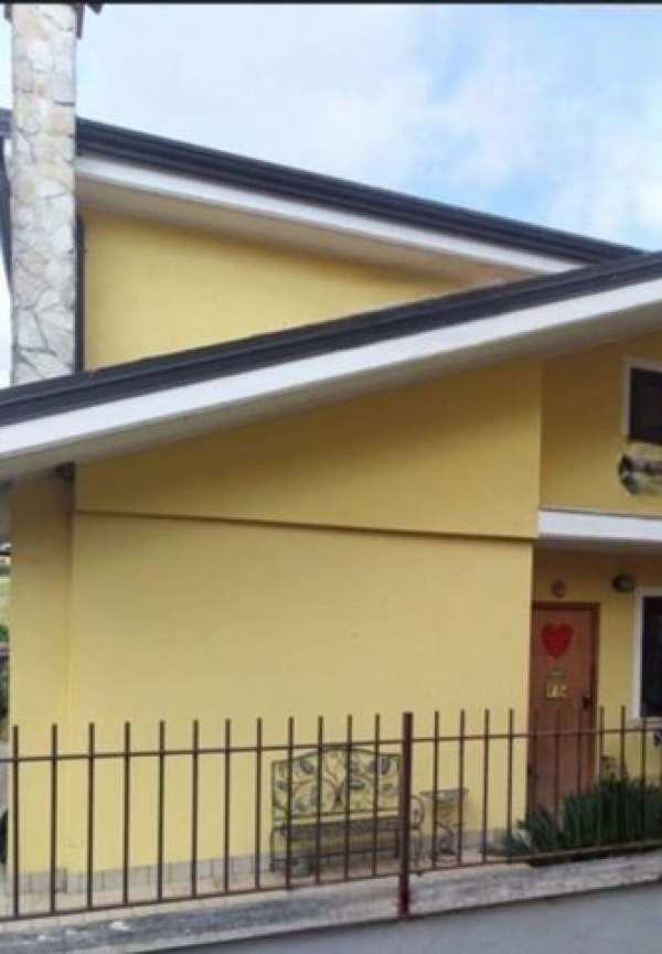 Villa in residenziale in Via Guido Reni