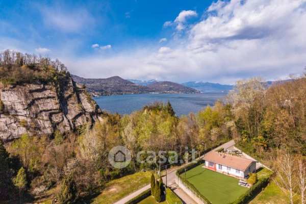 Villa in residenziale in Via alla Rocca