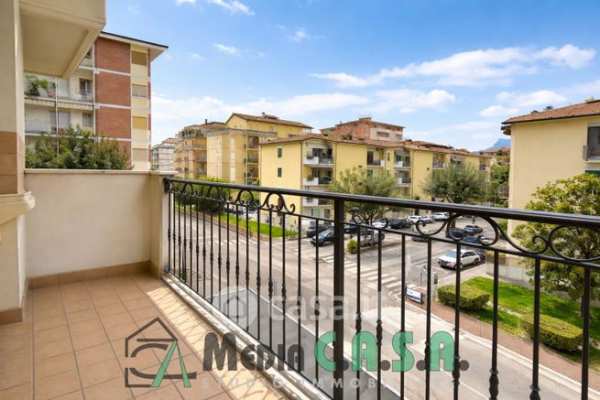 Appartamento in residenziale in Via Erasmo Mari 57