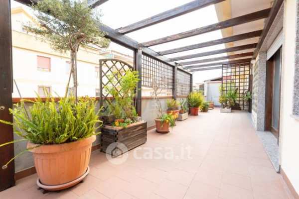 Attico/mansarda in residenziale in Via Prunizzedda 84