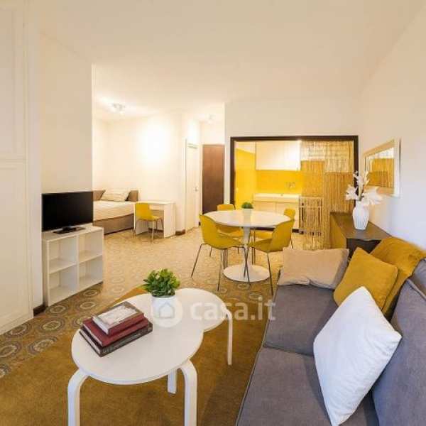 Appartamento in residenziale in Via Gerolamo Rossi