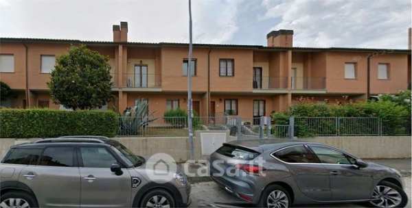 Villetta a schiera in residenziale in Via Mario Saveri 15