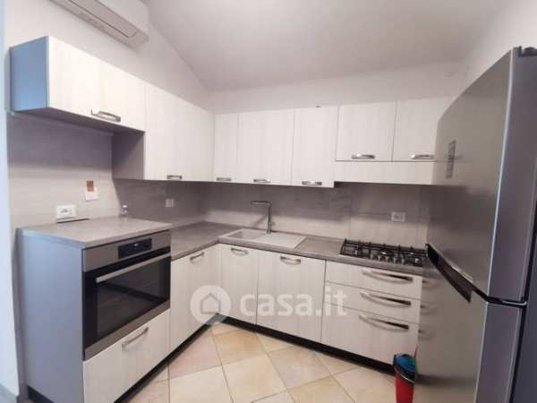 Appartamento in residenziale in Via Bra 13