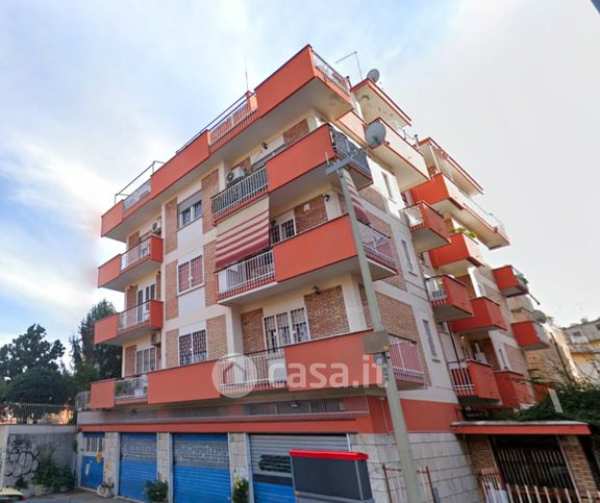 Appartamento in residenziale in Via U. Foscolo 13