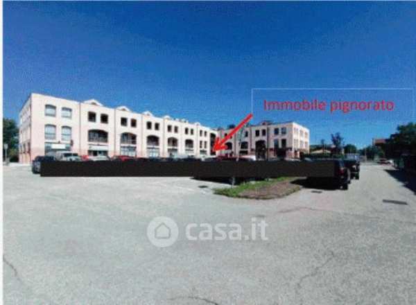 Ufficio in commerciale in Via Treviso