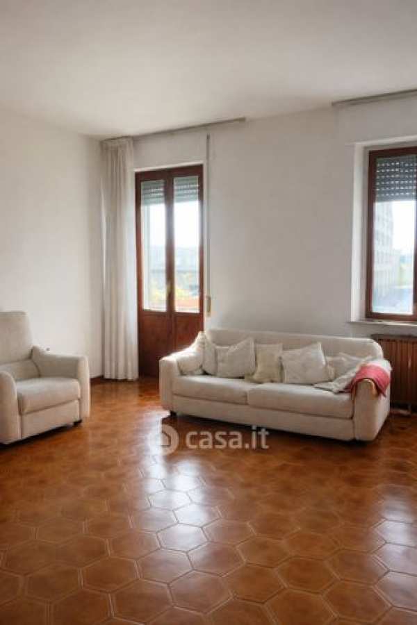Appartamento in residenziale in Via Livornese