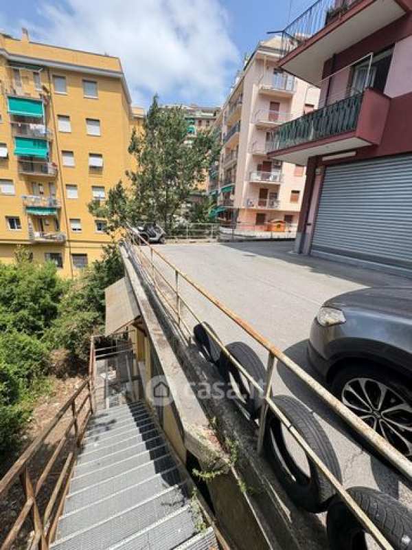 Negozio/locale commerciale in commerciale in Via Pasquale Berghini