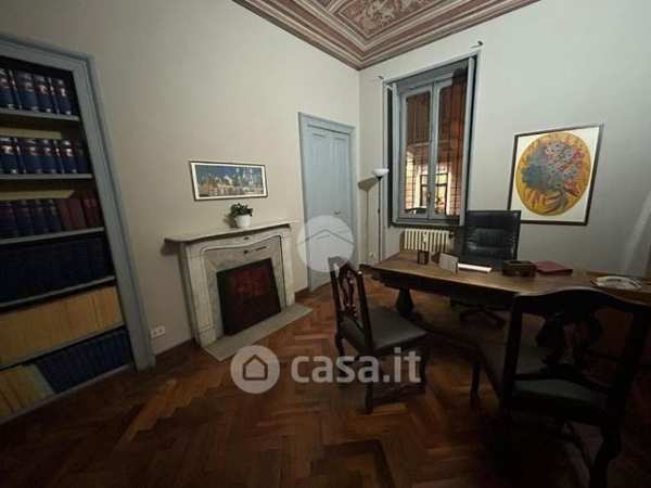 Ufficio in commerciale in Via Amedeo Avogadro 16