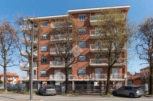 Appartamento in residenziale in Via Robassomero 25