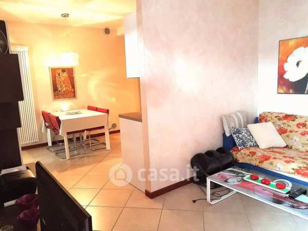Casa indipendente in residenziale in Via Piave