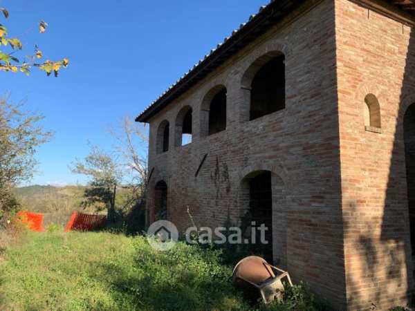 Villa in residenziale in Strada di Collarcole