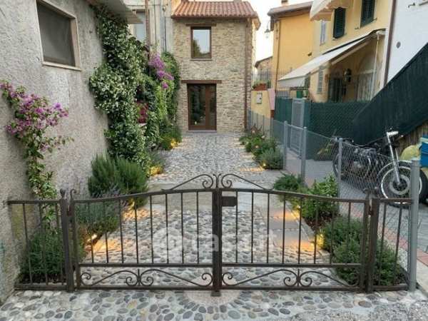 Villetta a schiera in residenziale in 