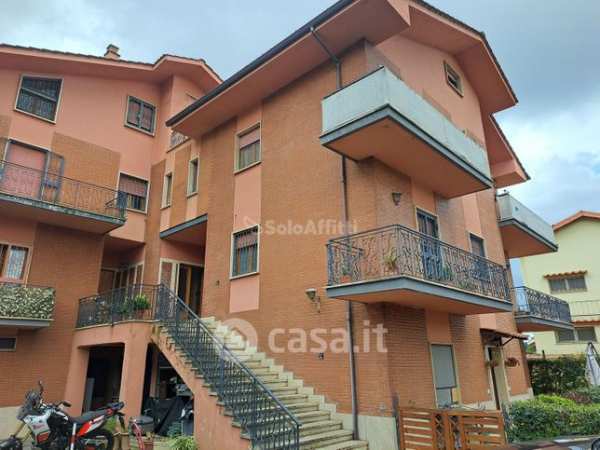 Appartamento in residenziale in Via dei Castani 7