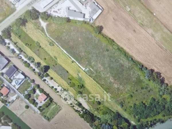 Terreno edificabile in residenziale in Viale Europa 127