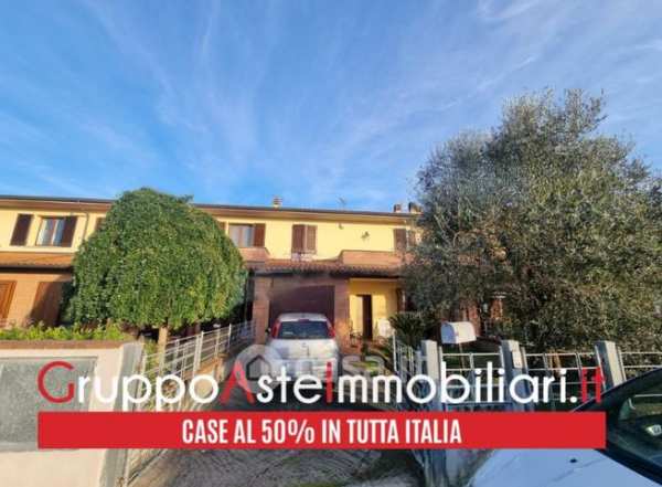 Villetta a schiera in residenziale in Via Raffaello