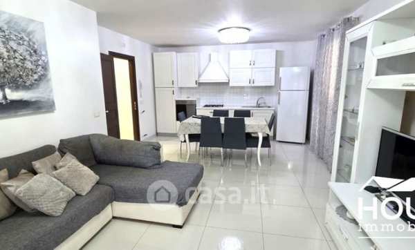 Appartamento in residenziale in Via Amalfi