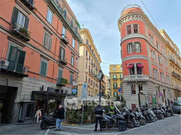 Ufficio in commerciale in 