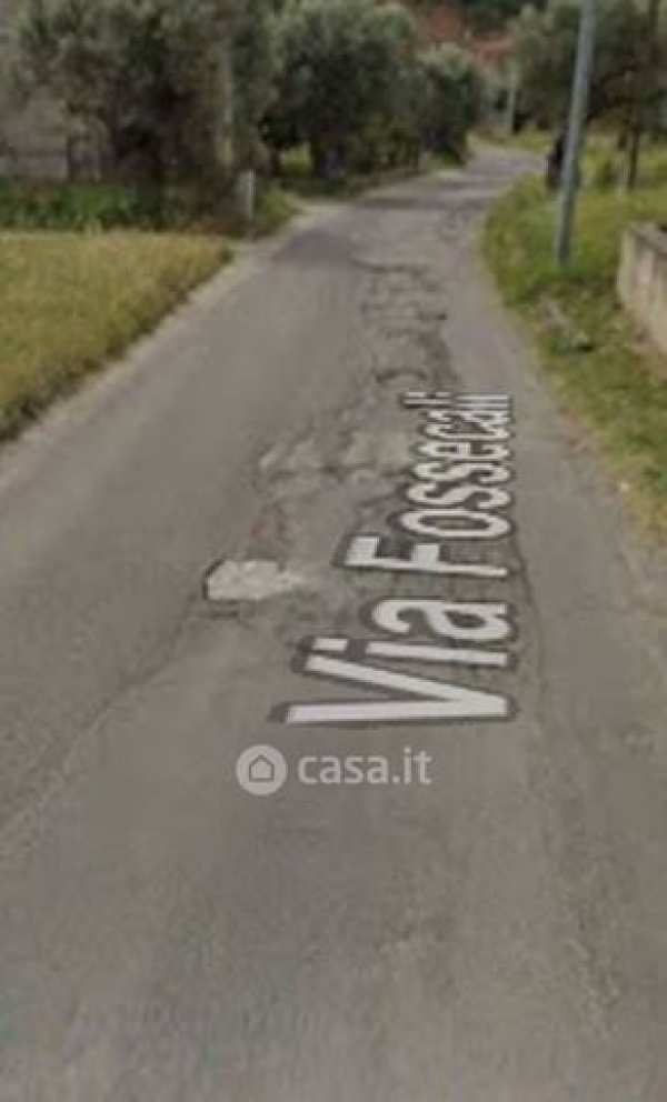 Terreno agricolo in commerciale in Via FossecalÃ¬