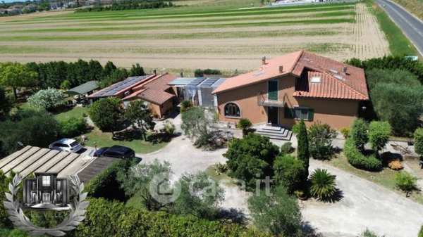 Villa in residenziale in Via Buonarroti 14