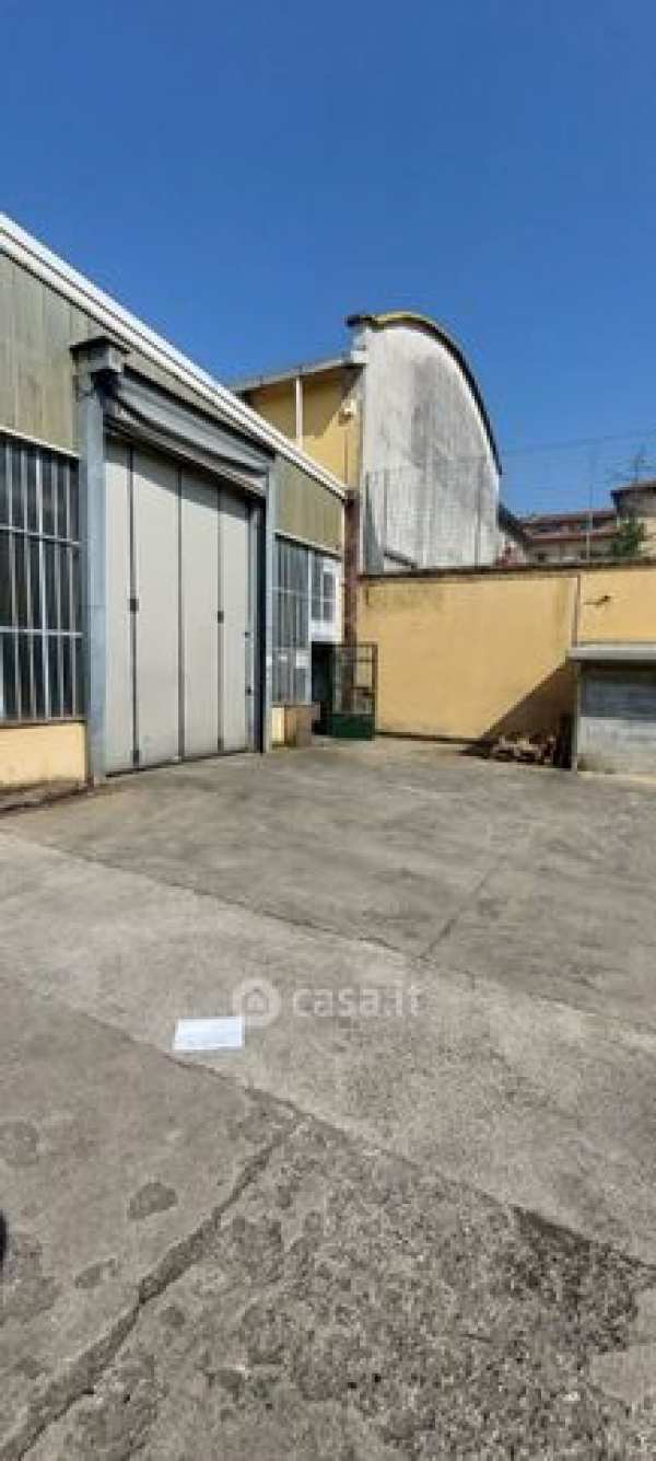 Capannone in commerciale in Via Privata Giuseppe Ugolini 3