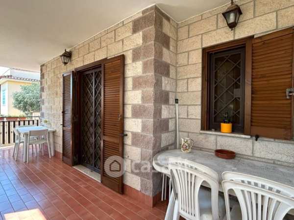 Casa indipendente in residenziale in Via Mosca